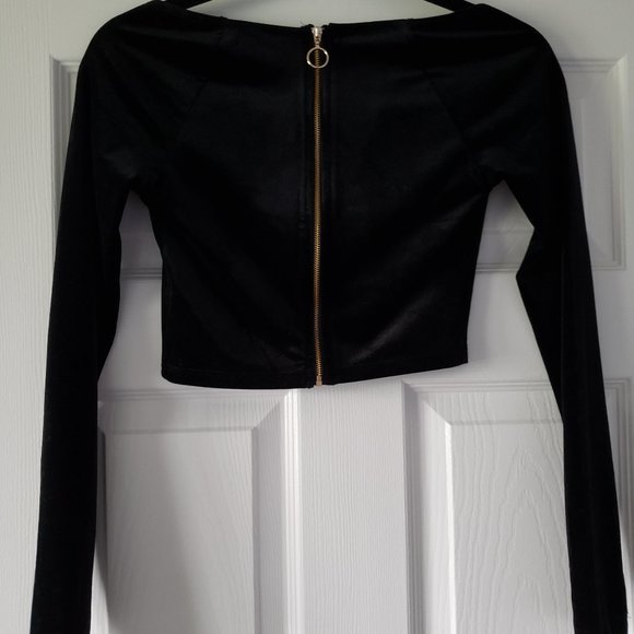 Velvet Crop Top - Picture 3 of 3